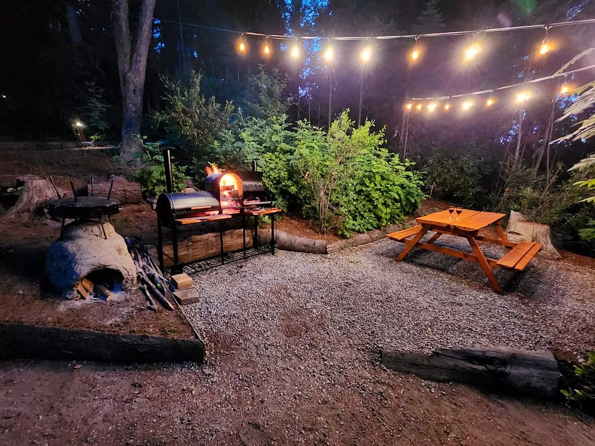 CABAÑA SHANTI- Naturaleza que abraza y confort que enamora, con vista al lago para 4 o 5 personas.