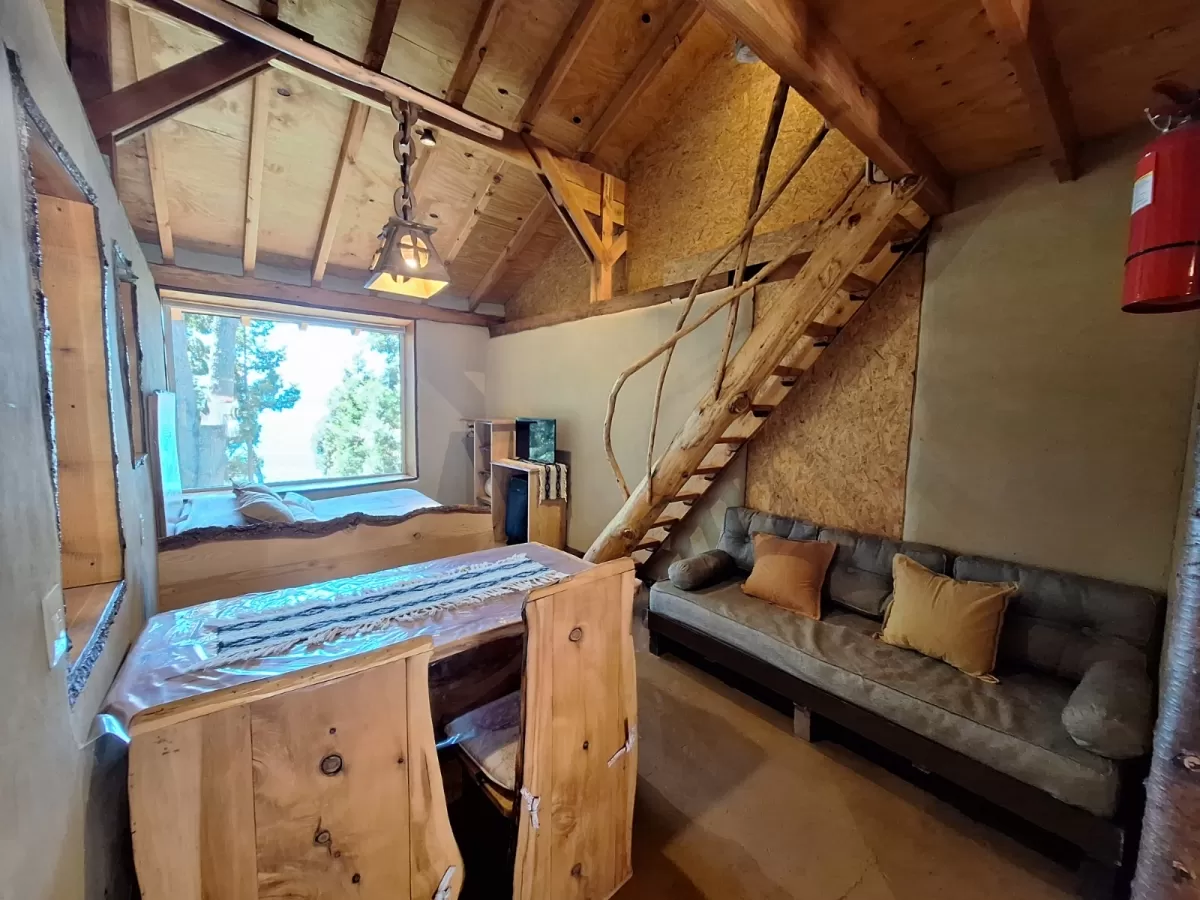 CABAÑA QUINQUIN-  Descanso y naturaleza frente al lago para 4 personas